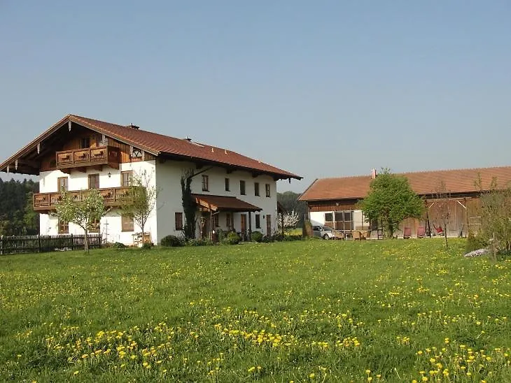 Wagner-Schneider-Hof Villa Chieming