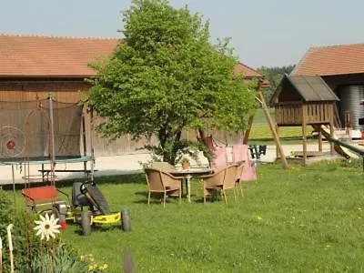Wagner-Schneider-Hof Villa Chieming